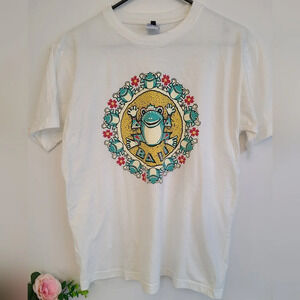 Vintage Frog Bali‎ Pop Art University Of Leisure Men T-Shirt White, Size M